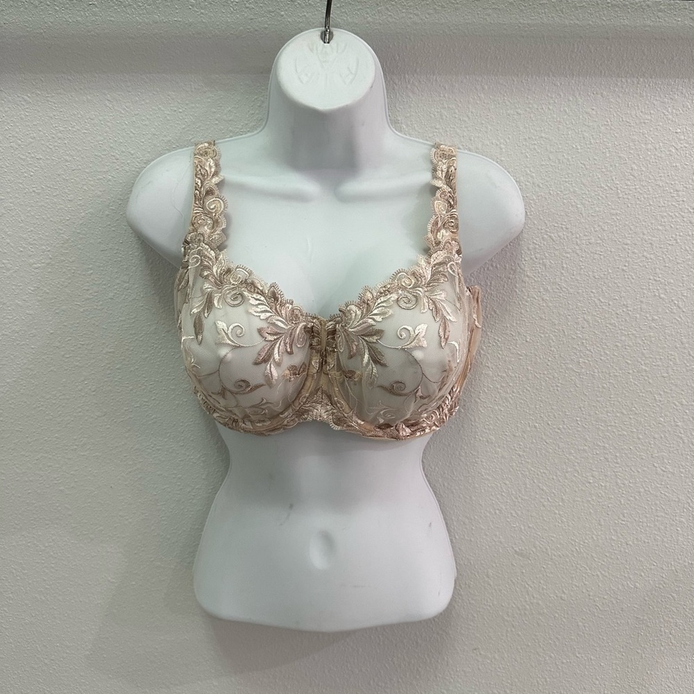 Soma Cream‎ Floral Lace Bra